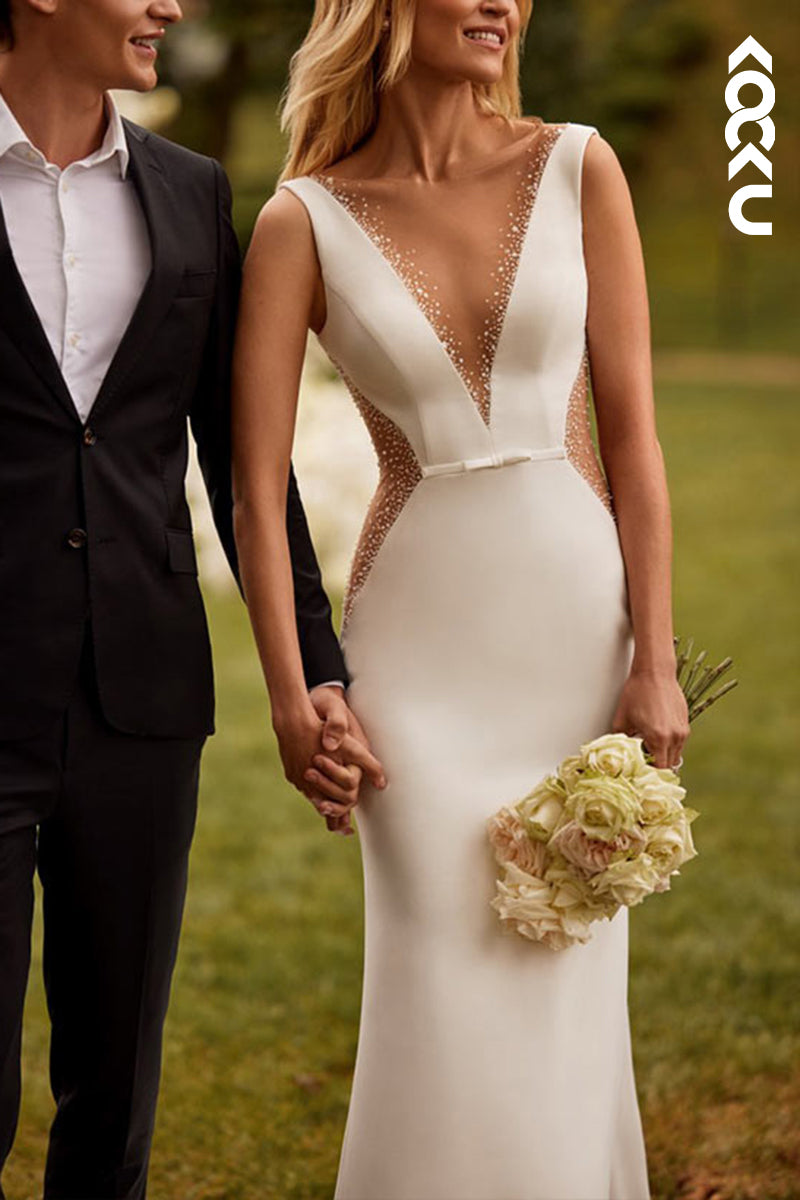 K2121 - Sexy & Elegant V-Neck Sleeveless Trumpet/Mermaid Open Back Wedding Dress