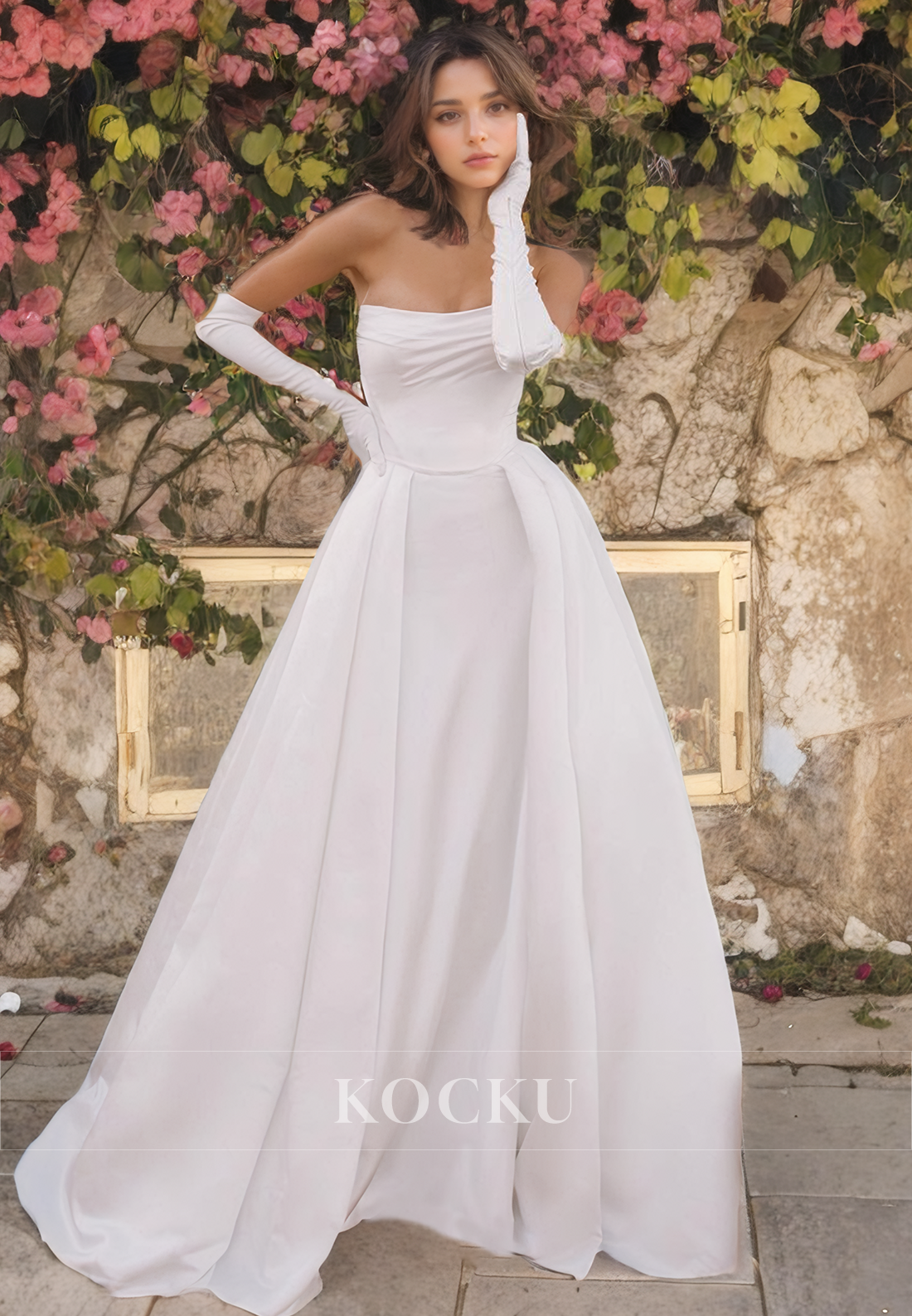 Elegant & Simple A-Line Sleeveless Satin Wedding Dress