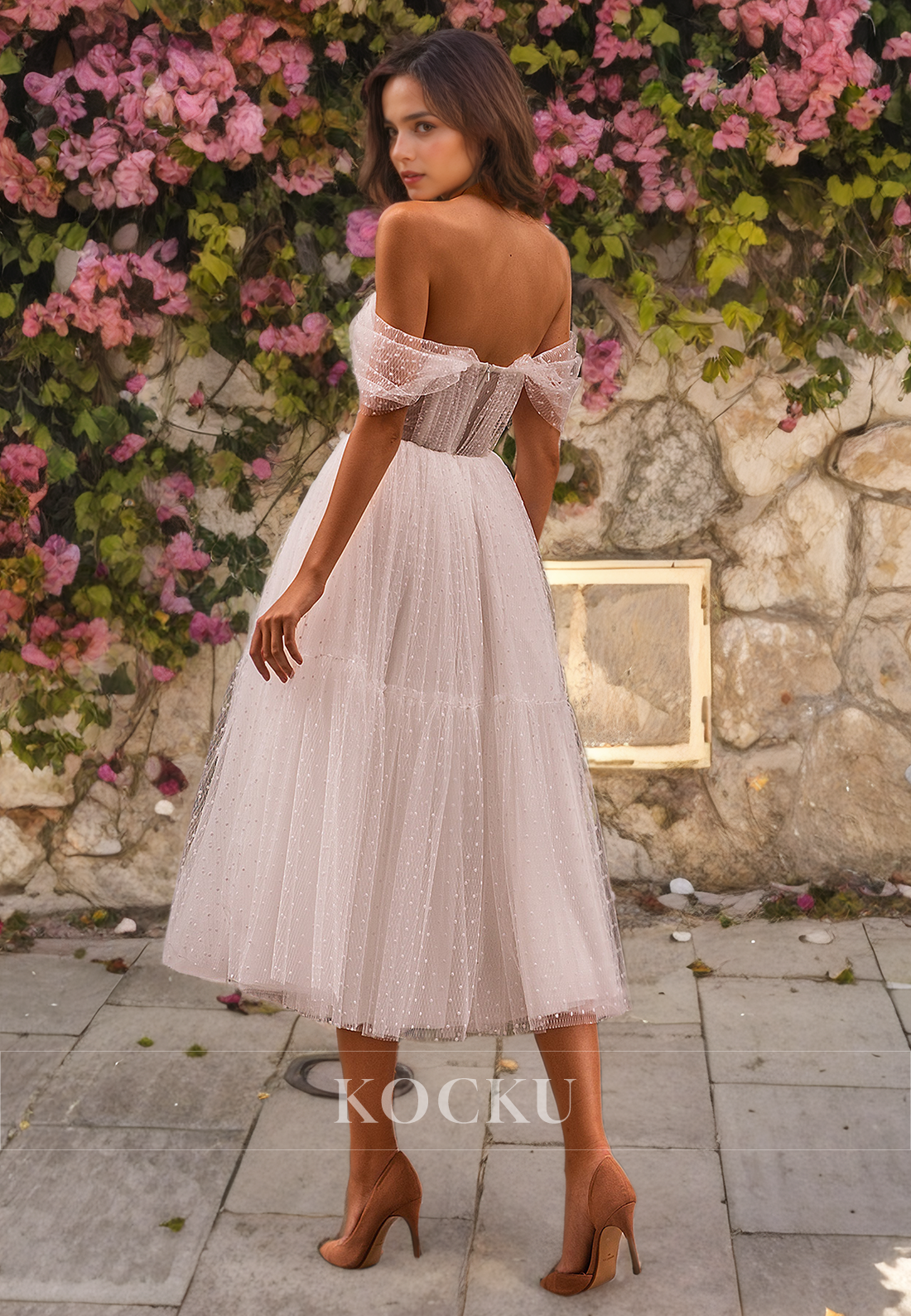 Classic & Timeless Off-Shoulder A-Line Tulle Wedding Dress