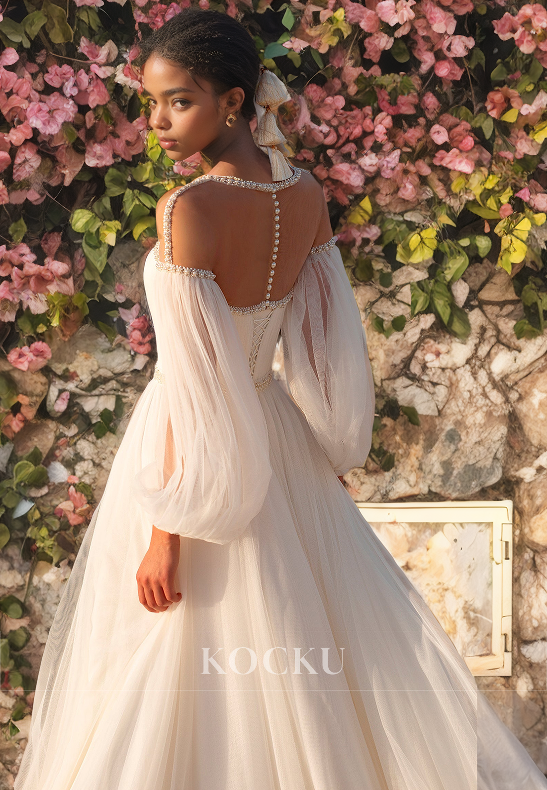 Elegant & Simple Off-Shoulder Long sleeves A-Line Wedding Dress