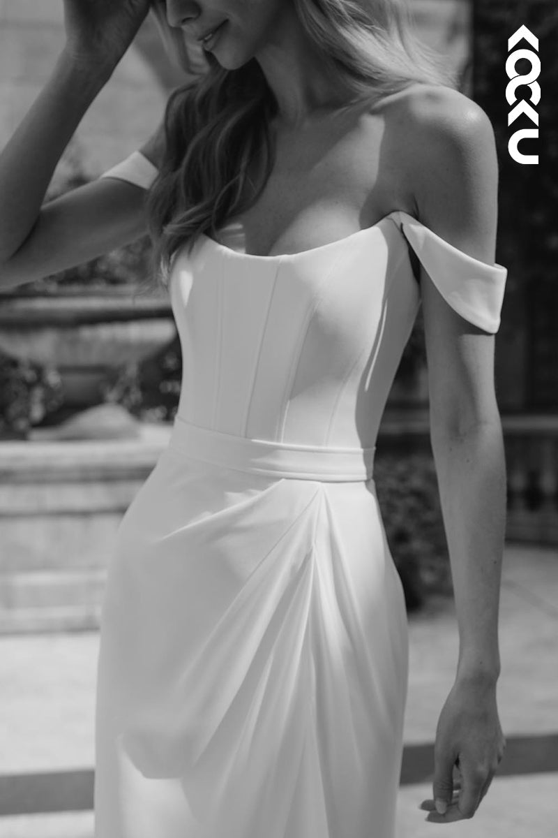 K2101 - Chic & Modern Scoop Ruched Simple Mini Wedding Dress