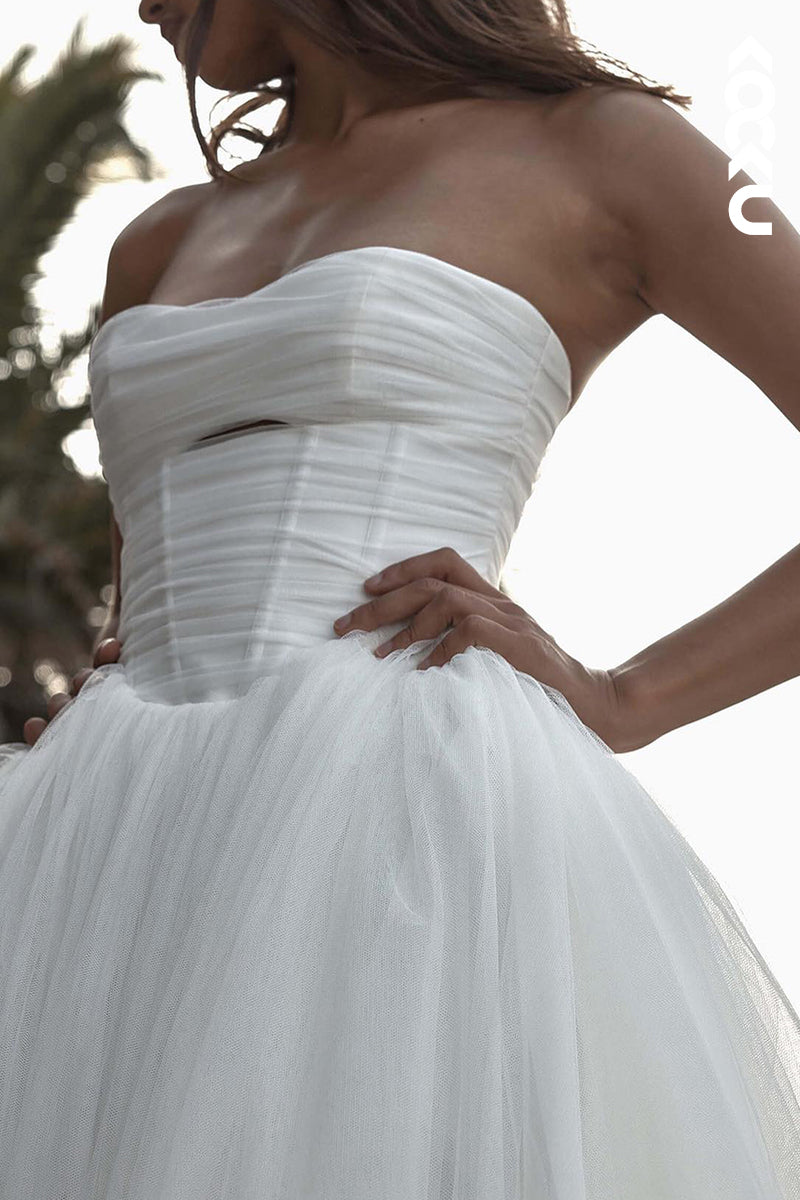 K2156 - Elegant & Classic Sleeveless Off-Shoulder A-Line Wedding Dress