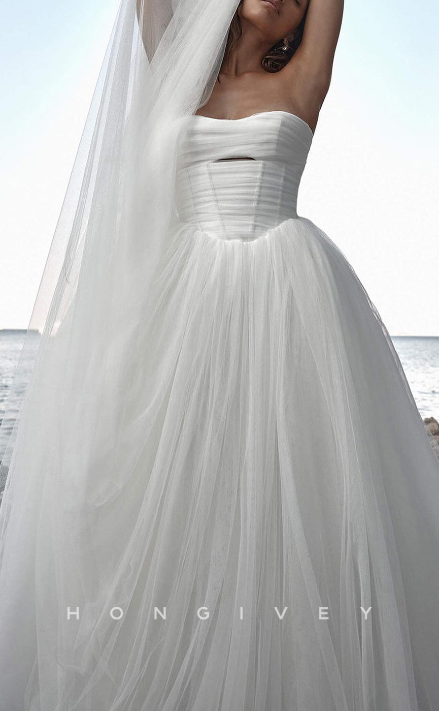 H1756 - Tulle A-Line Sweetheart Strapless Empire With Train Wedding Dress