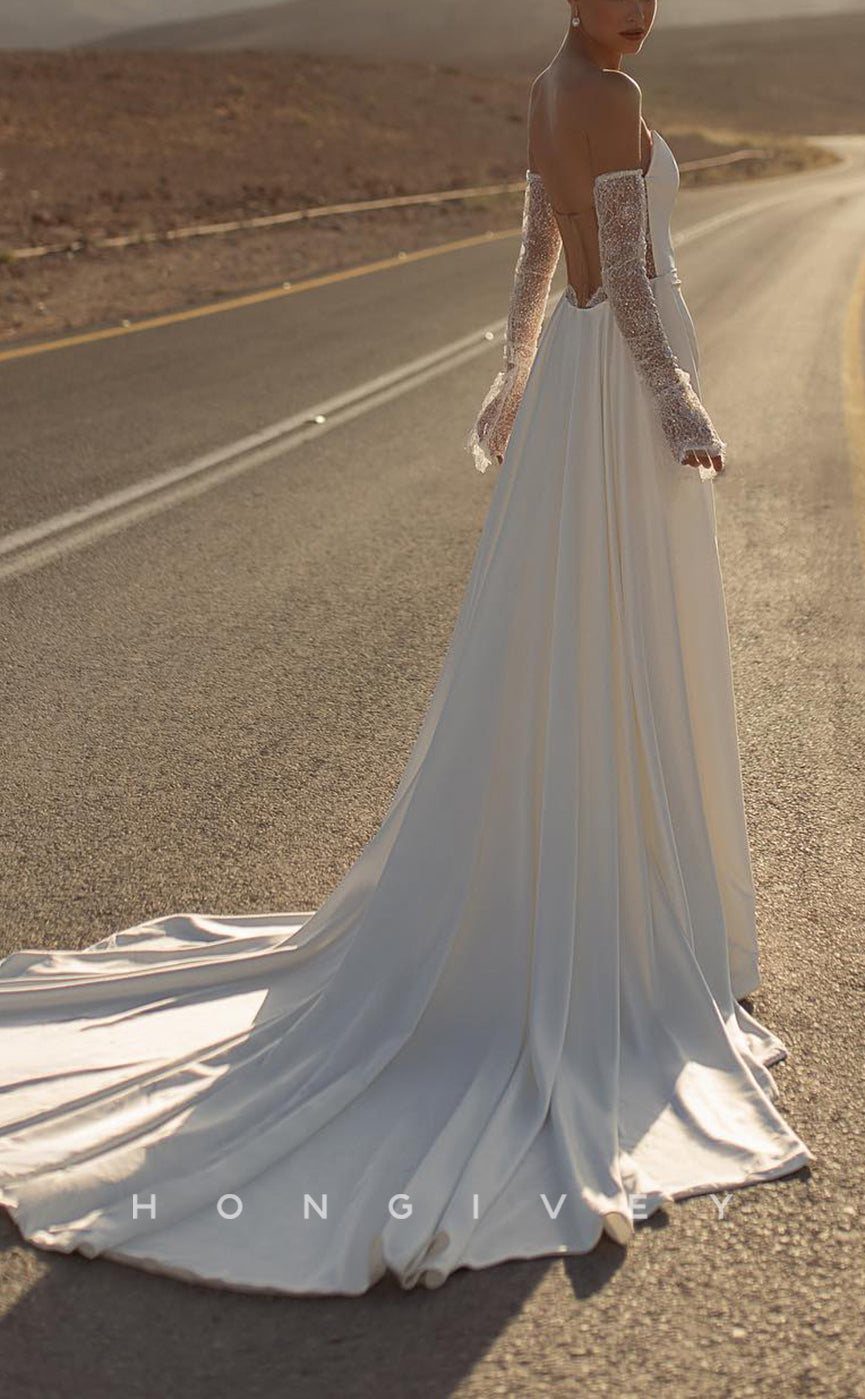 H1669 - Strapless Fitted Pleats With Side Slit Detachable Train Wedding Dress