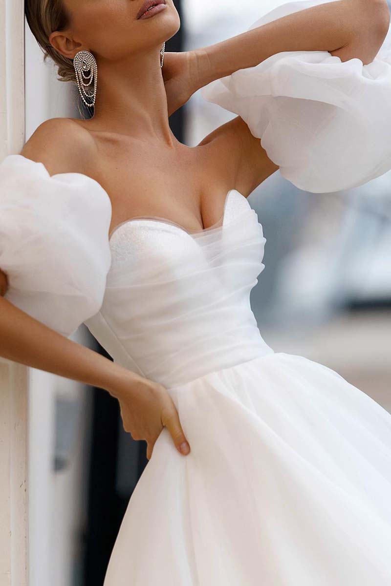 K1325 - Sweetheart Strapless Ruched Tulle Satin A-Line Long Wedding Gown