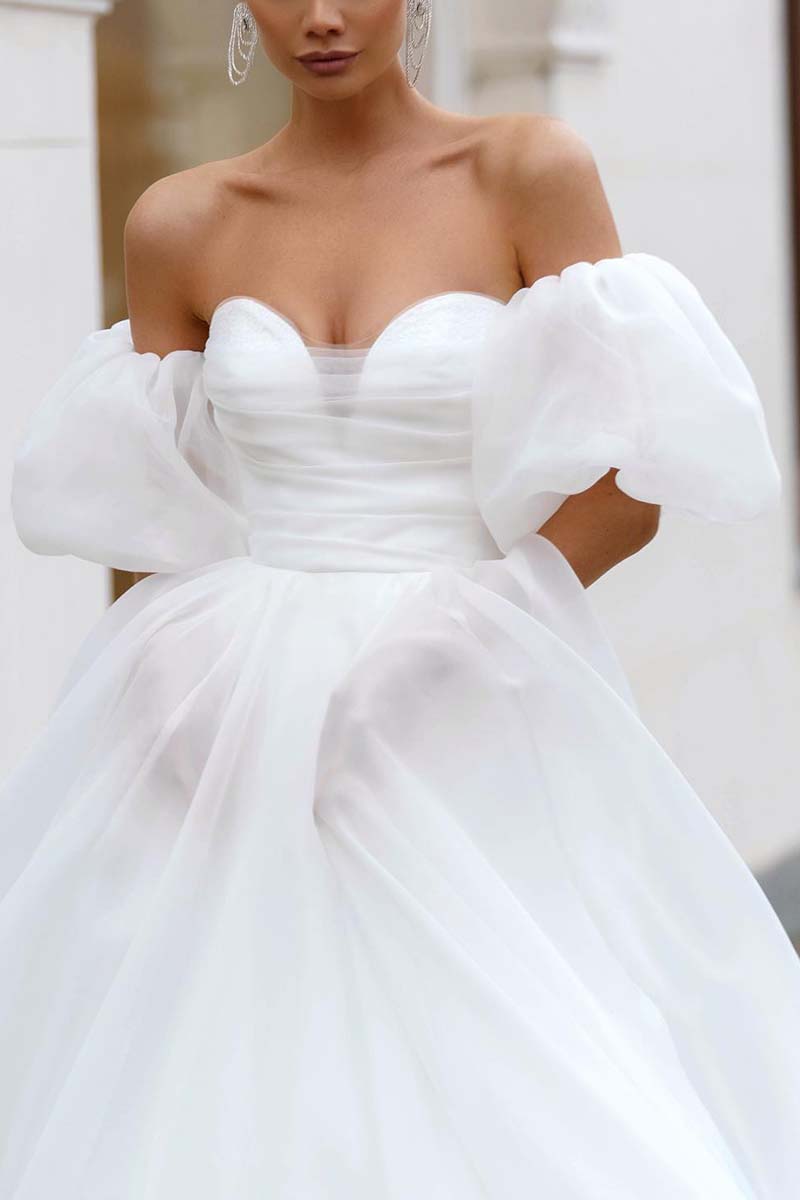 K1325 - Sweetheart Strapless Ruched Tulle Satin A-Line Long Wedding Gown