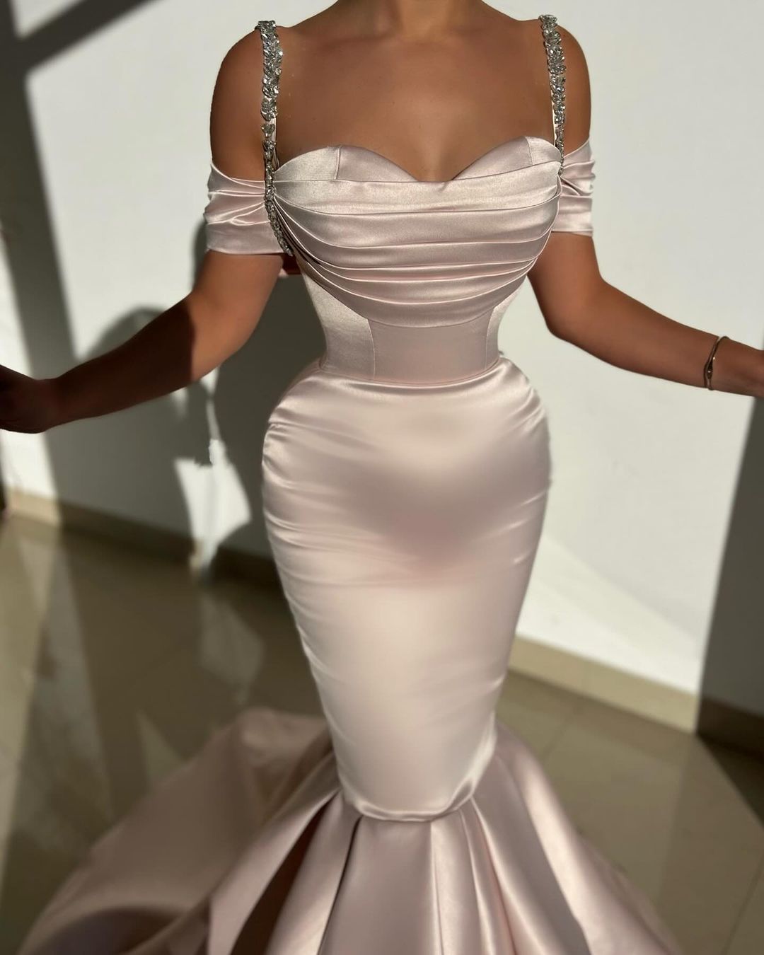 Beautiful Long Mermaid Off-the-shoulder Satin Dress with Train for Prom