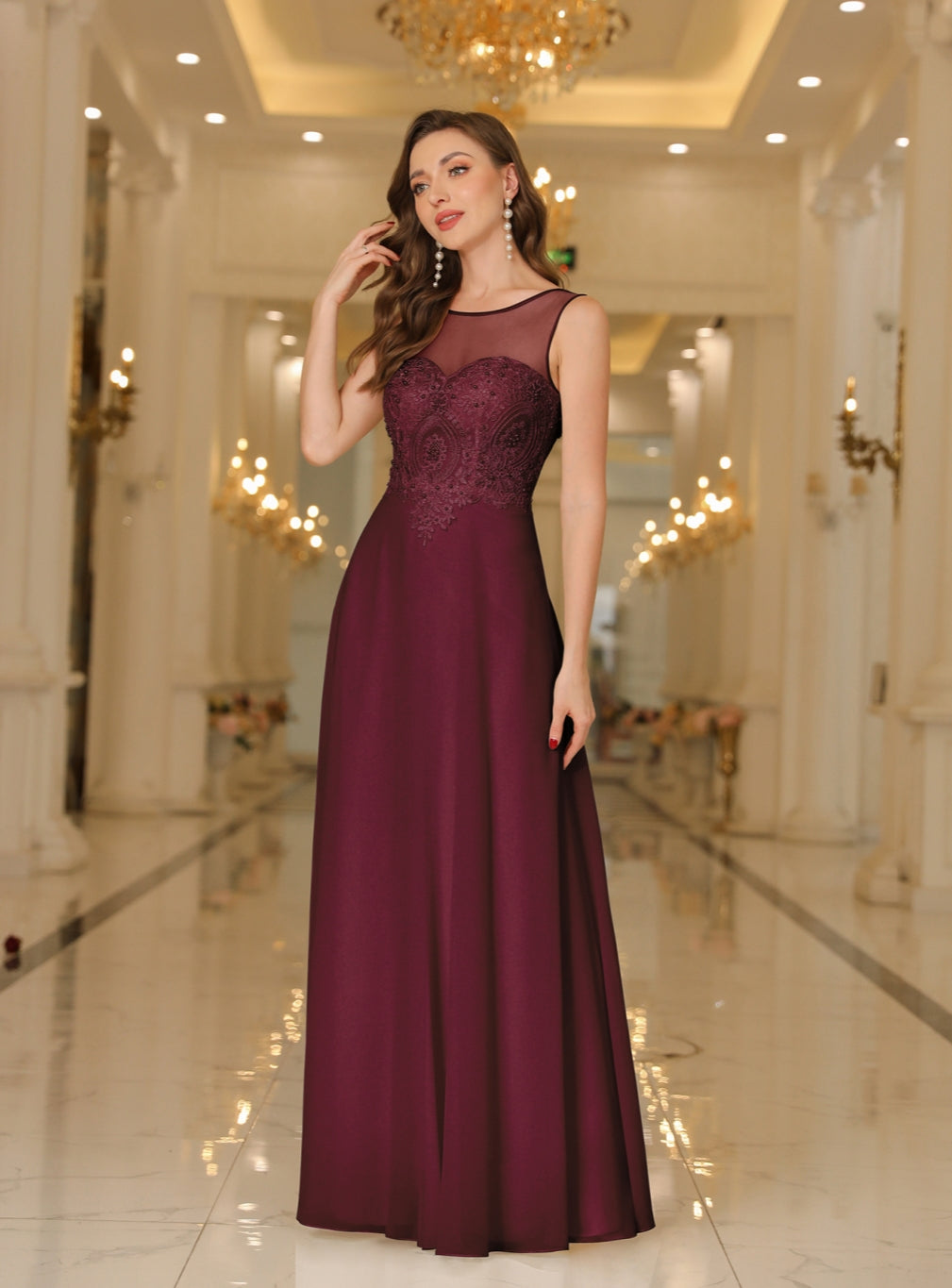 Gorgeous Scoop Neck Sleeveless Chiffon Floor Length Dress with Lace Appliques