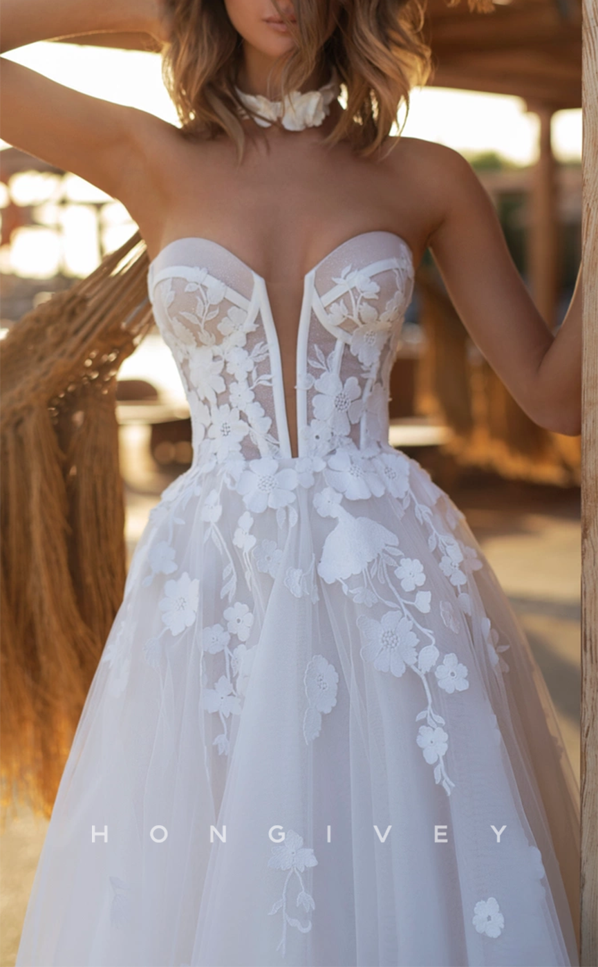 H1244 - Sexy Tulle A-Line Plunging  V-Neck Strapless Sleeveless Empire Appliques With Train Wedding Dress