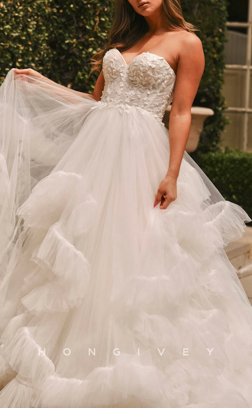 H1583 - Chic Tulle A-Line Sweetheart Strapless Empire Appliques Tiered With Train Wedding Dress