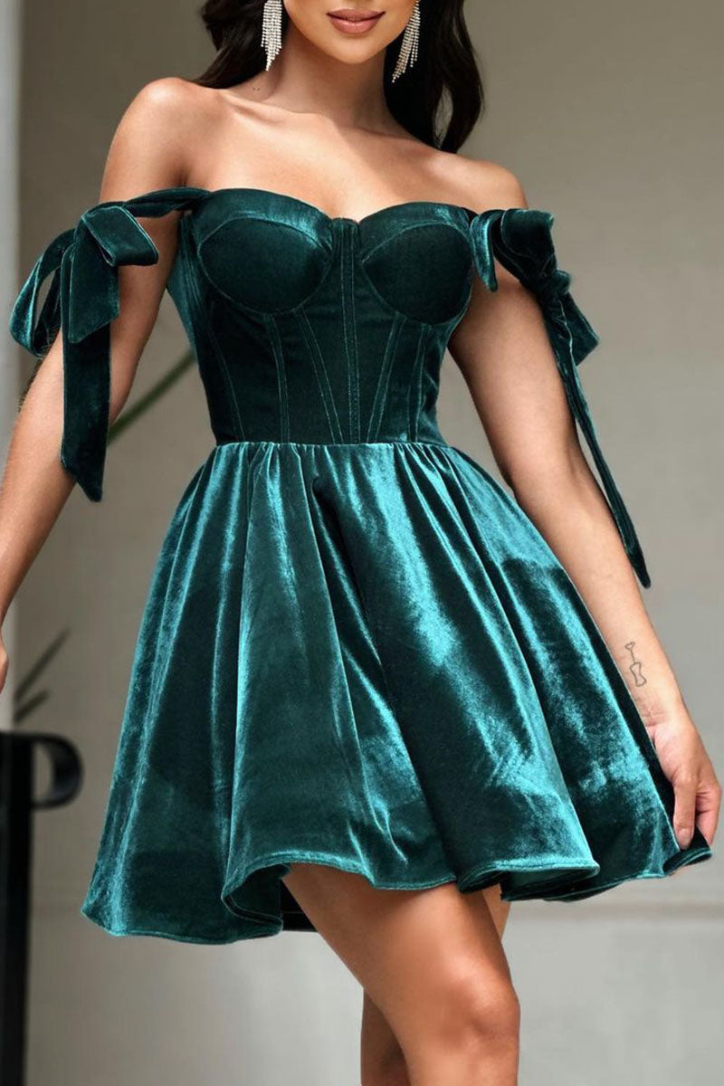 H5103 - Sweetheart Off-Shoulder Velvet A-Line Mini Homecoming Dress With Bows