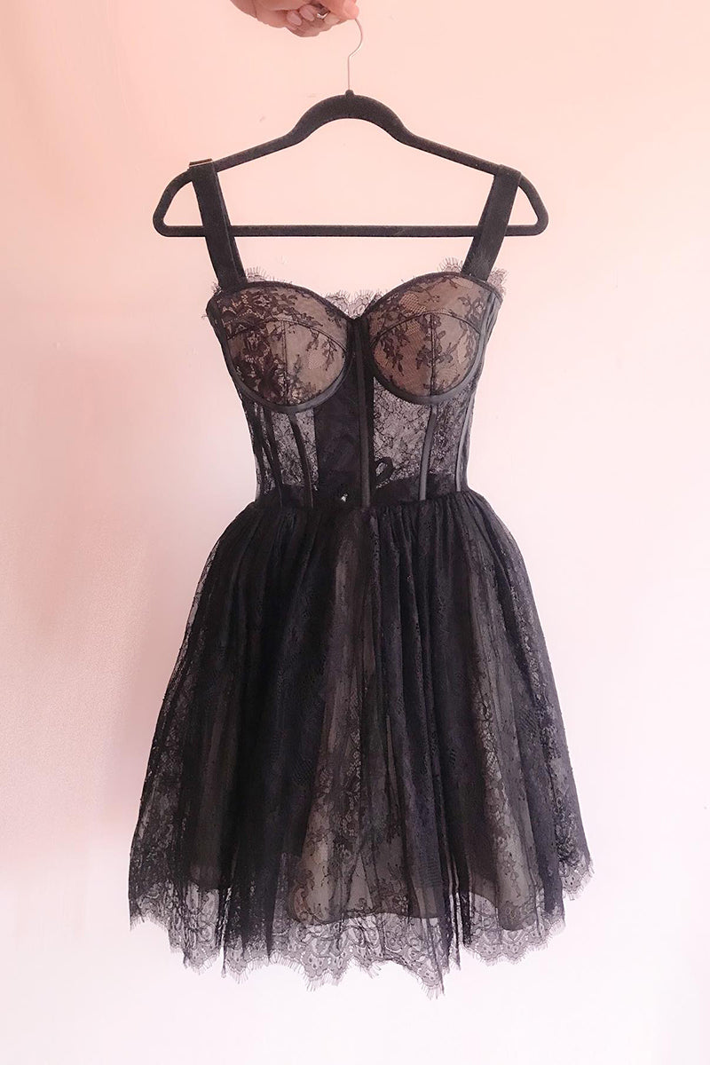 H5416 - Sweetheart Sleeveless Ruched Sheer Lace A-Line Mini Homecoming Dress