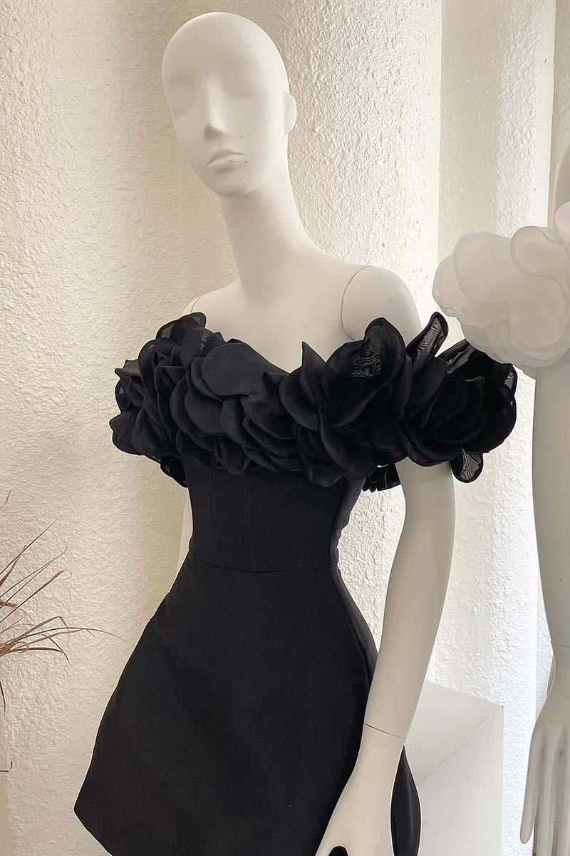 H5515 - Off-Shoulder Strapless Ruffles Tulle Satin A-Line Mini Homecoming Dress