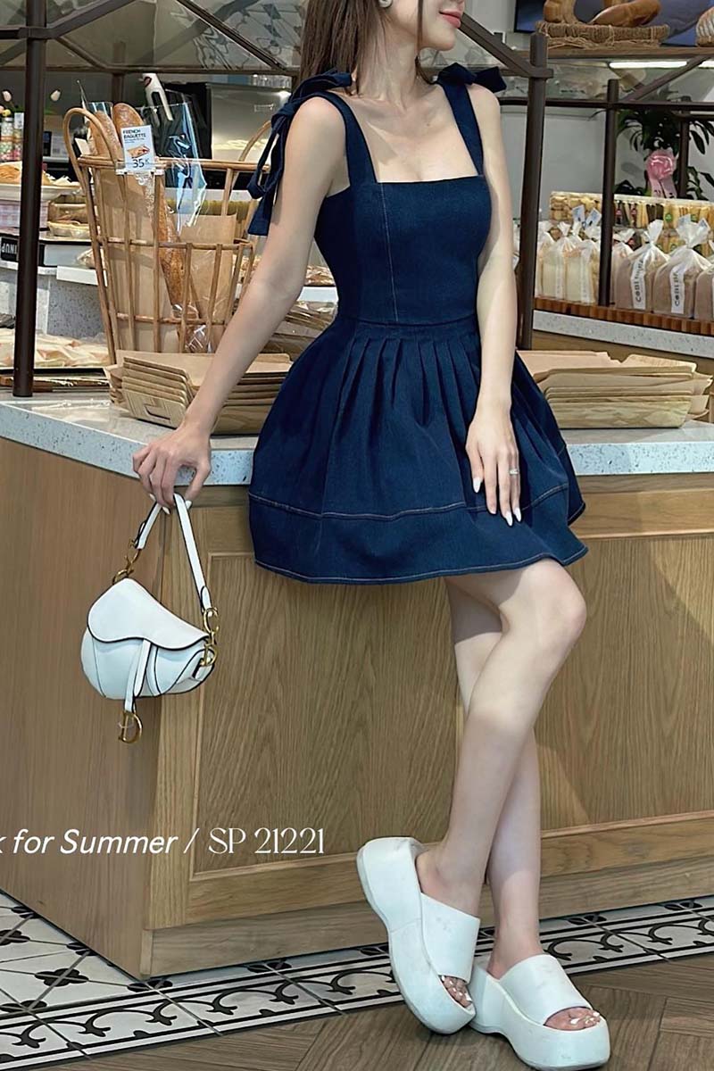 H5525 - Square Neck Sleeveless Ruched A-Line Mini Homecoming Dress With Bows