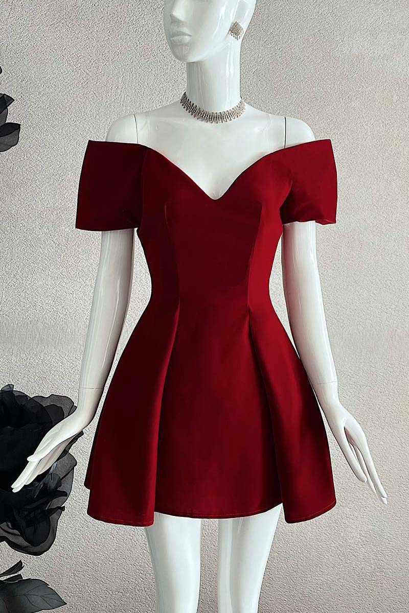 H5529 - V-Neck Off-Shoulder Strapless Velvet A-Line Mini Homecoming Dress