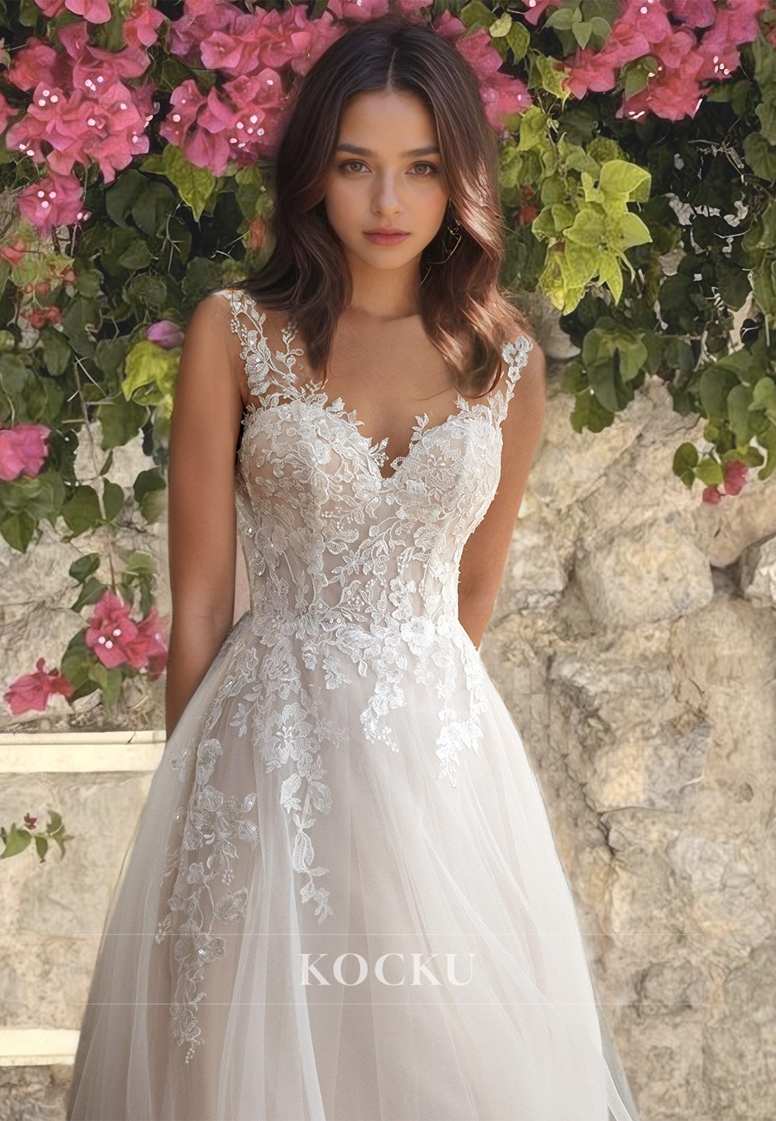 A-Line Sweetheart Spaghetti Straps Wedding Dress Appliques Lace Bridal Dress with Sweep Train