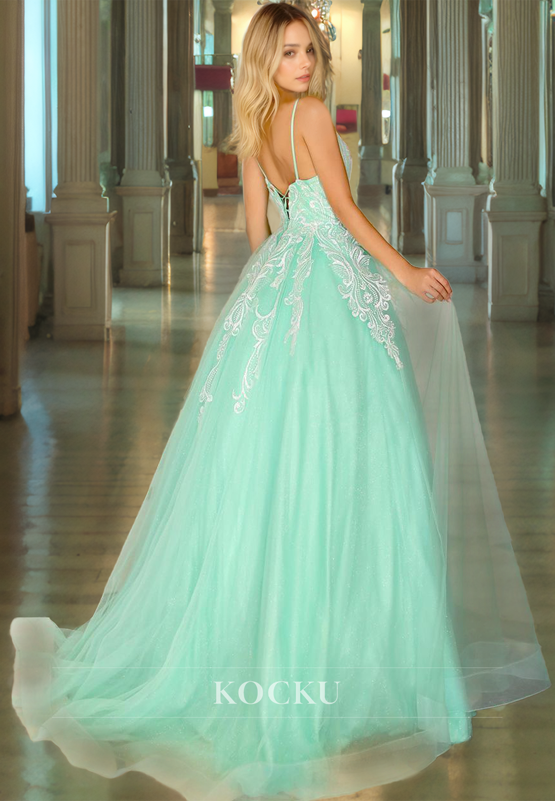 A-Line Spaghetti Straps Prom Dress Sleeveless Mint Green Lace Formal Dress with Train