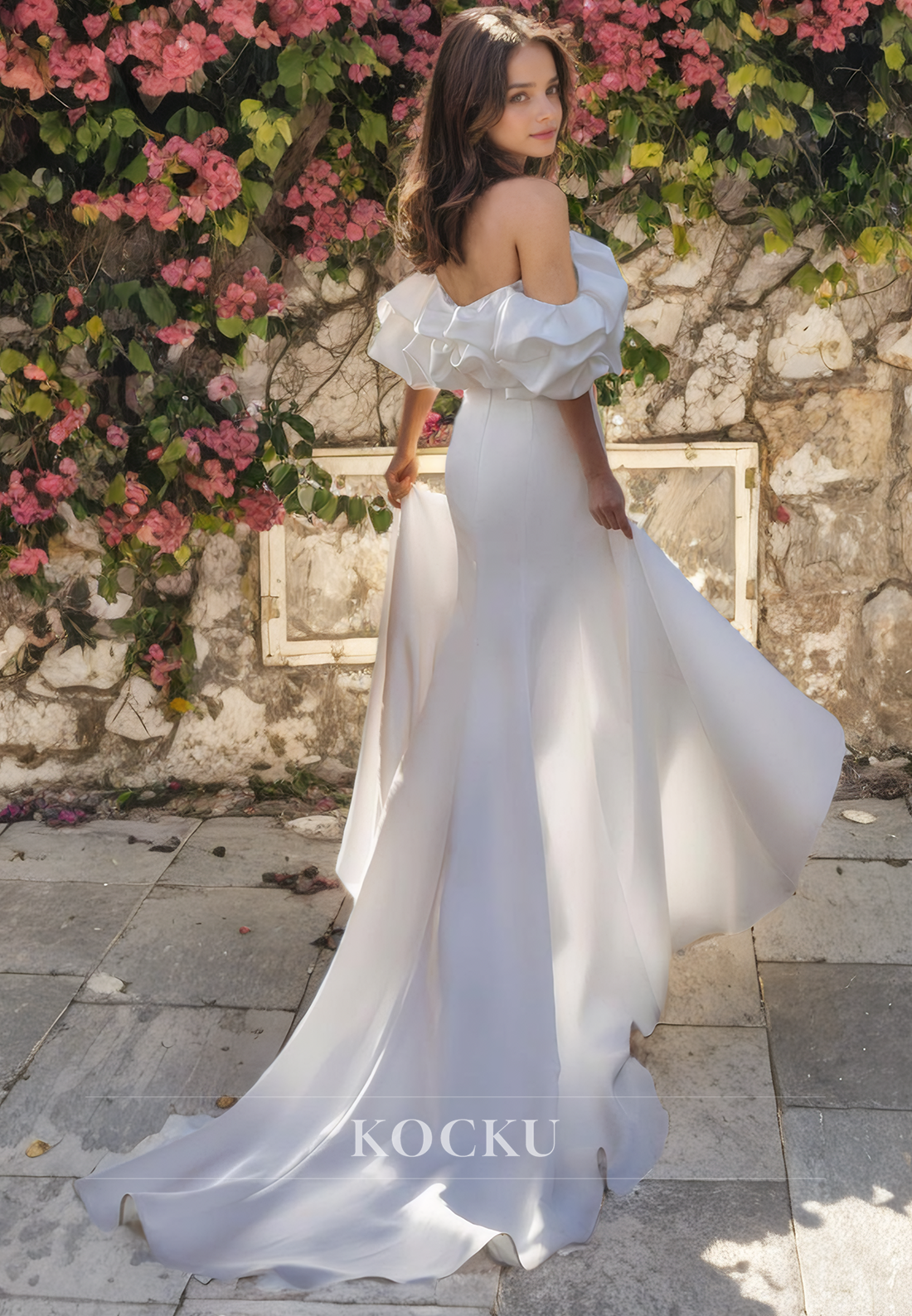 Off-Shoulder Mermaid Sleeveless High Split Ruched Satin Wedding Dress with Train Bridal Dress