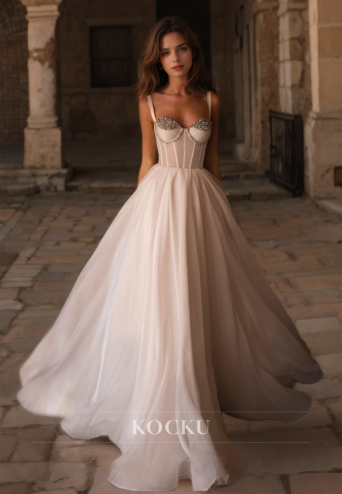 Sweetheart A-Line Wedding Dress Spaghetti Straps Sweep Train Tulle Bridal Gowns with Beads