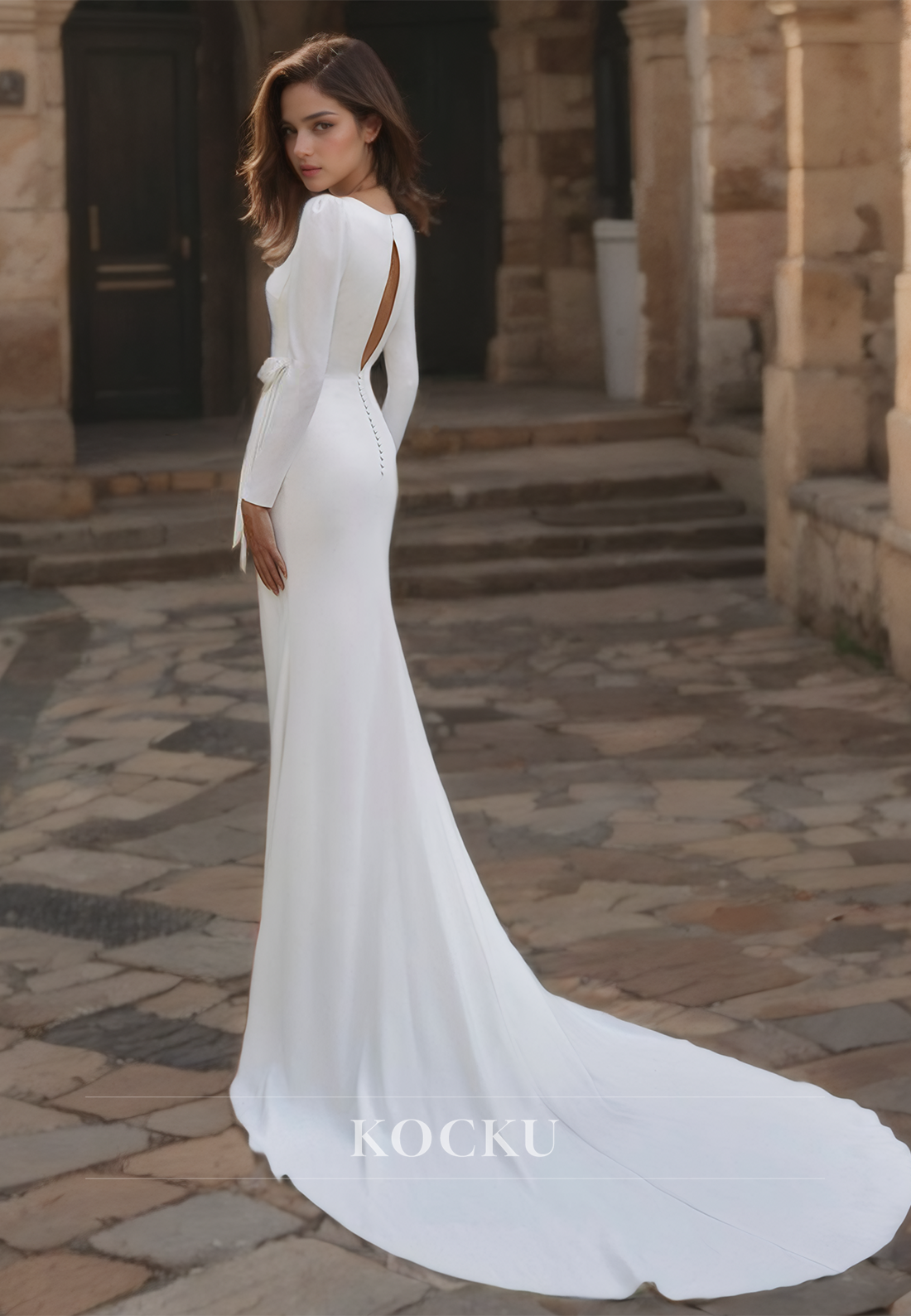 Beach Sheath Square Wedding Dress Long Sleeves Slit Pleated Satin Boho Gowns with Train