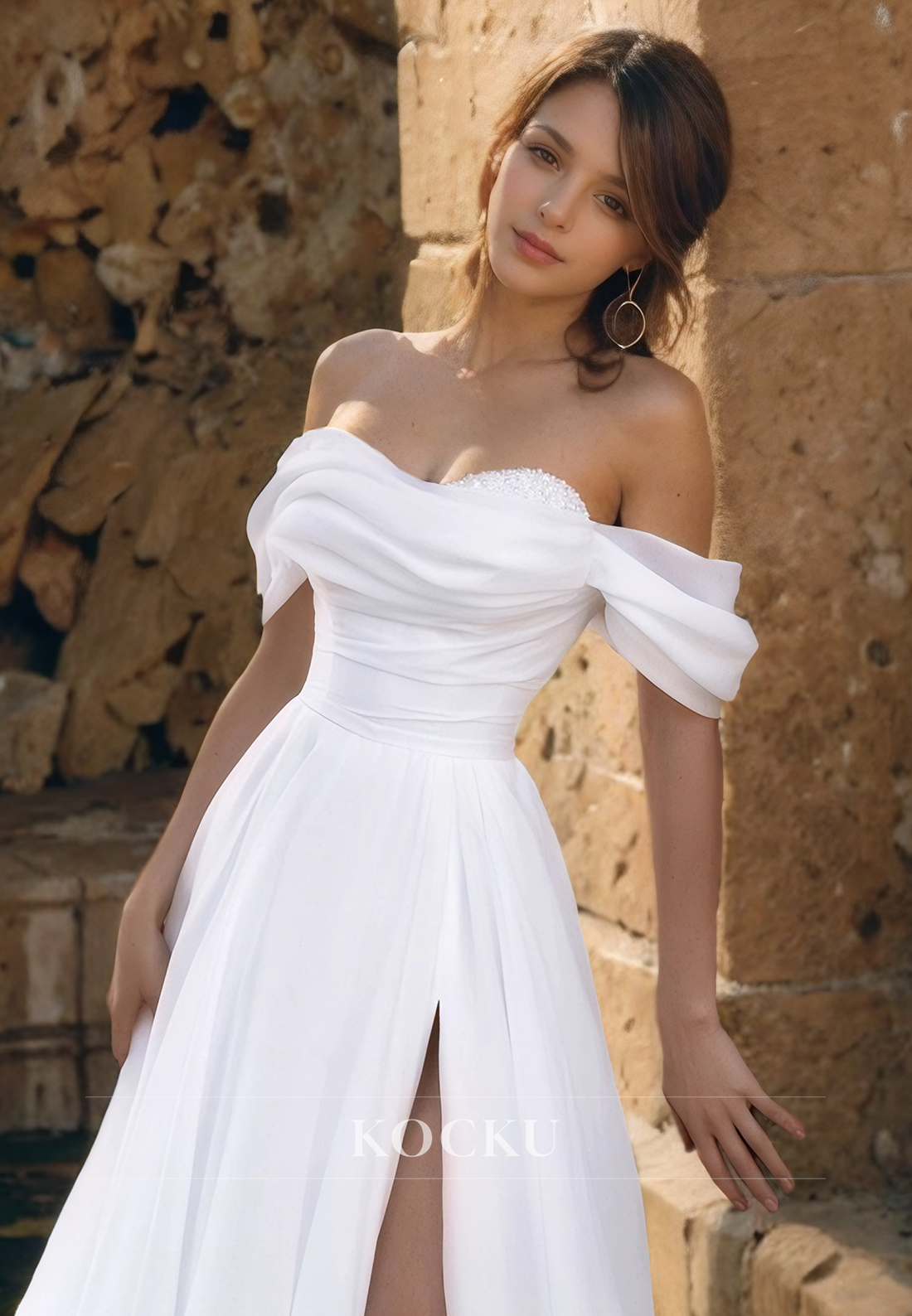 Off-Shoulder A-Line Sweetheart Sleeveless Split Court Train Wedding Gowns with Beads Bridal Dress