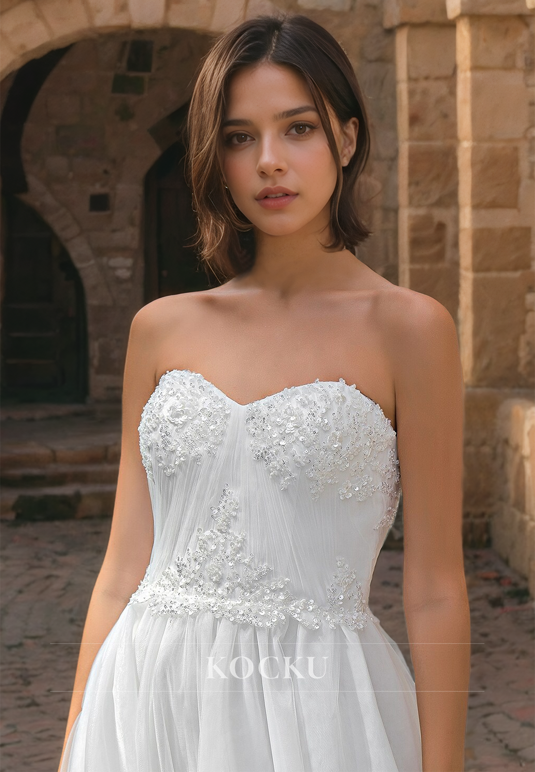 Sweetheart A-Line Wedding Dress Train Appliques Lace Bridal Dress with Wrap