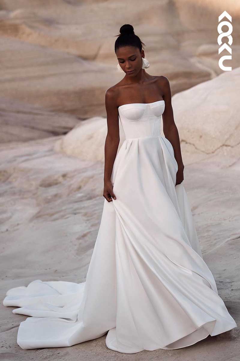 K1026 - Sweetheart Strapless A-Line Long Wedding Dress With Shawl