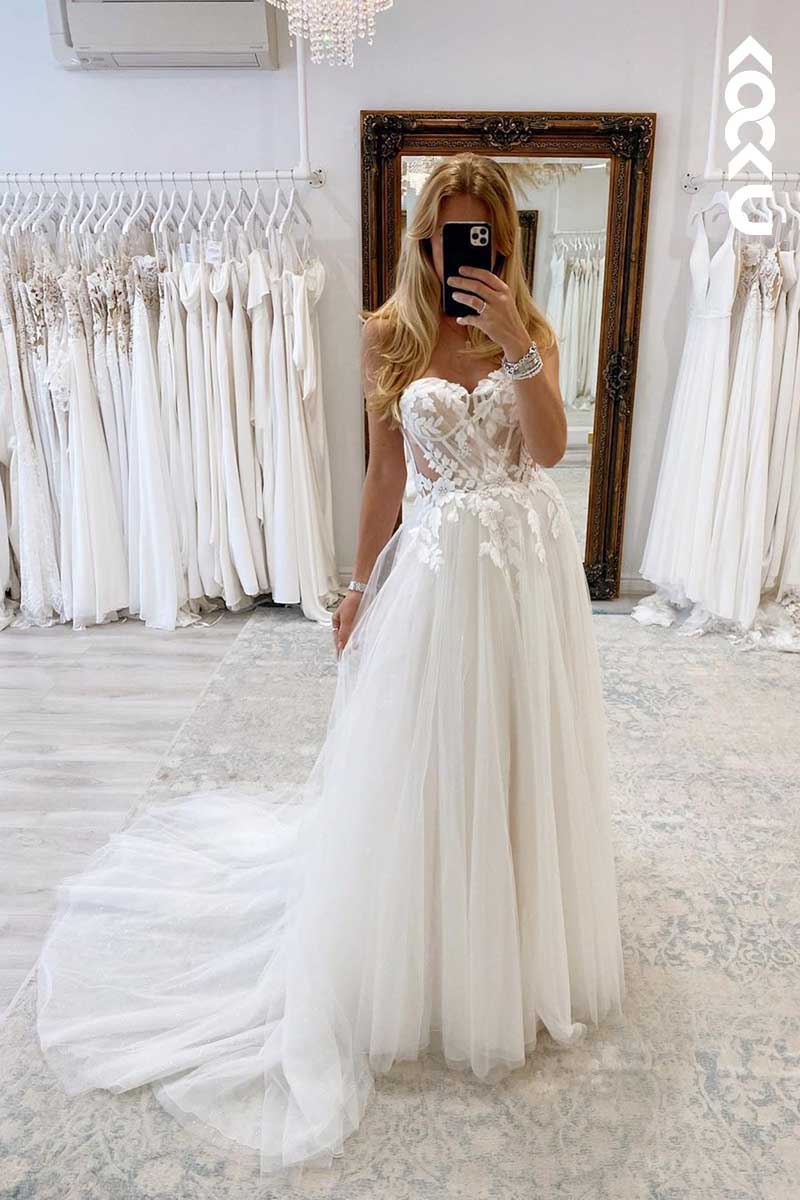 K1054 - Sweetheart Strapless Lace Appliqued A-Line Tulle Wedding Dress