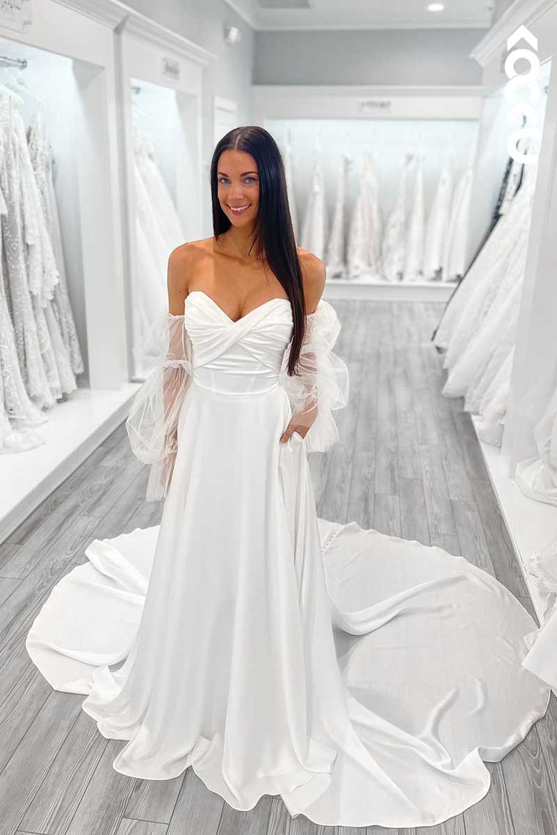 K1066 - Sweetheart Strapless Ruched Wedding Dress With Detachable Long Sleeves