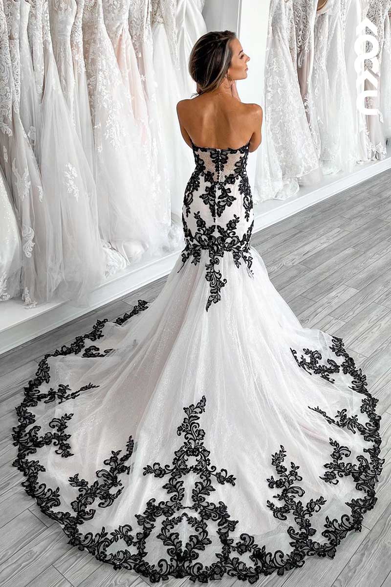 K1068 - Off-Shoulder Black Lace Appliqued Mermaid Long Wedding Dress