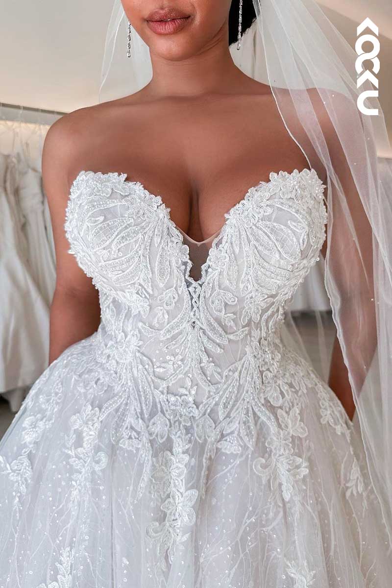 K1092 - Deep V-Neck Lace Appliqued A-Line Tulle Wedding Dress