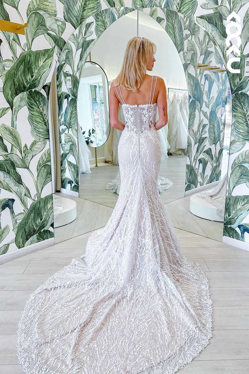 K1095 - Sweetheart Spaghetti Straps Lace Appliqued Mermaid Wedding Dress