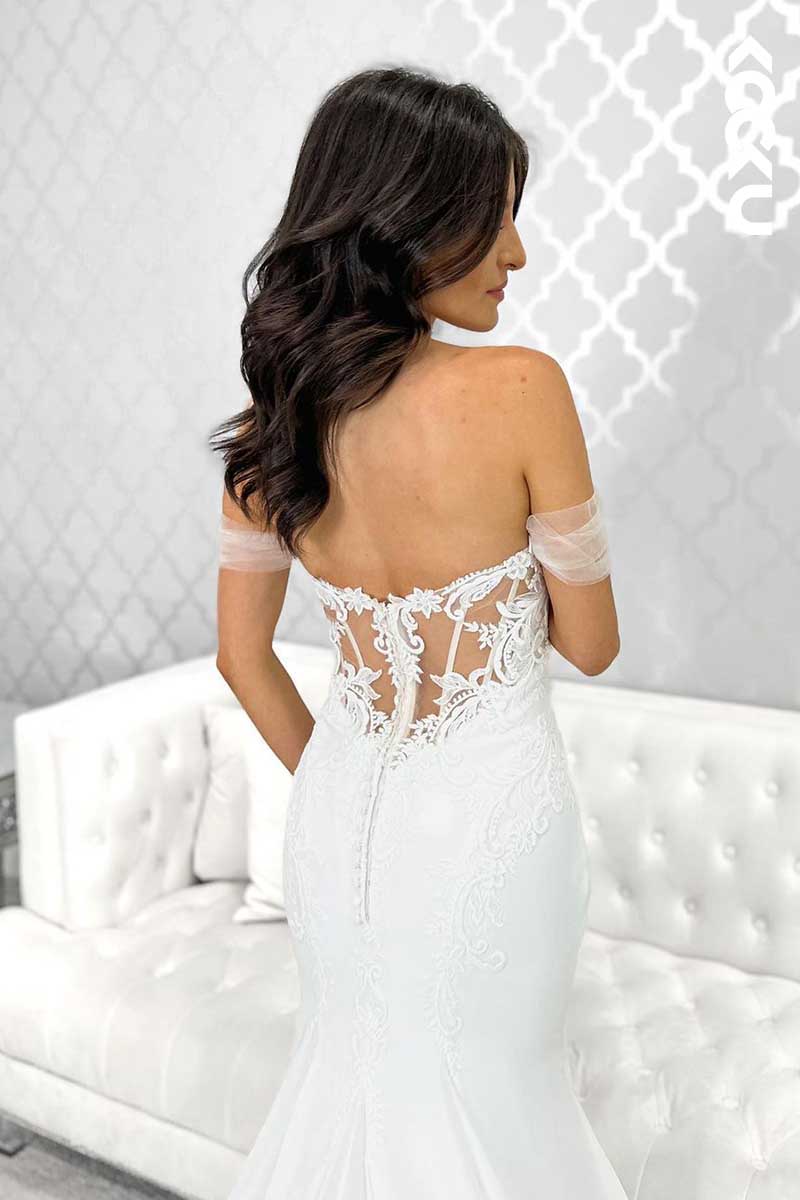 K1099 - V-Neck Off-Shoulder Lace Appliqued Mermaid Tulle Wedding Dress