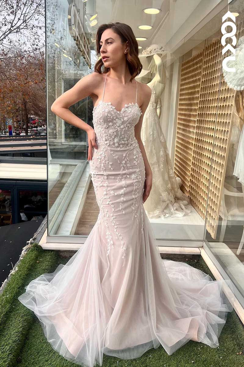 K1105 - Sweetheart Spaghetti Straps Lace Appliqued Mermaid Wedding Dress