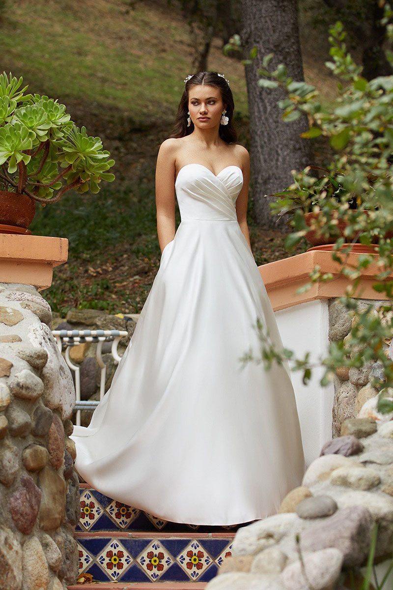 K1205 - Sweetheart Strapless Ruched Satin A-Line Wedding Gown With Detachable Sleeves