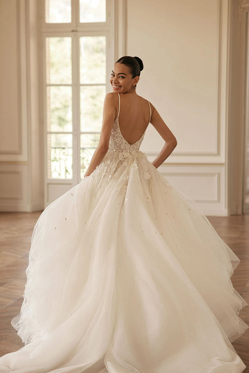 K1235 - Low V-Neck Spaghetti Straps Appliqued Tulle A-Line Wedding Dress