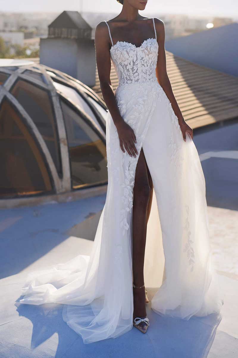 K1290 - Sweetheart Spaghetti Straps Lace Appliqued Tulle A-Line Long Wedding Gown