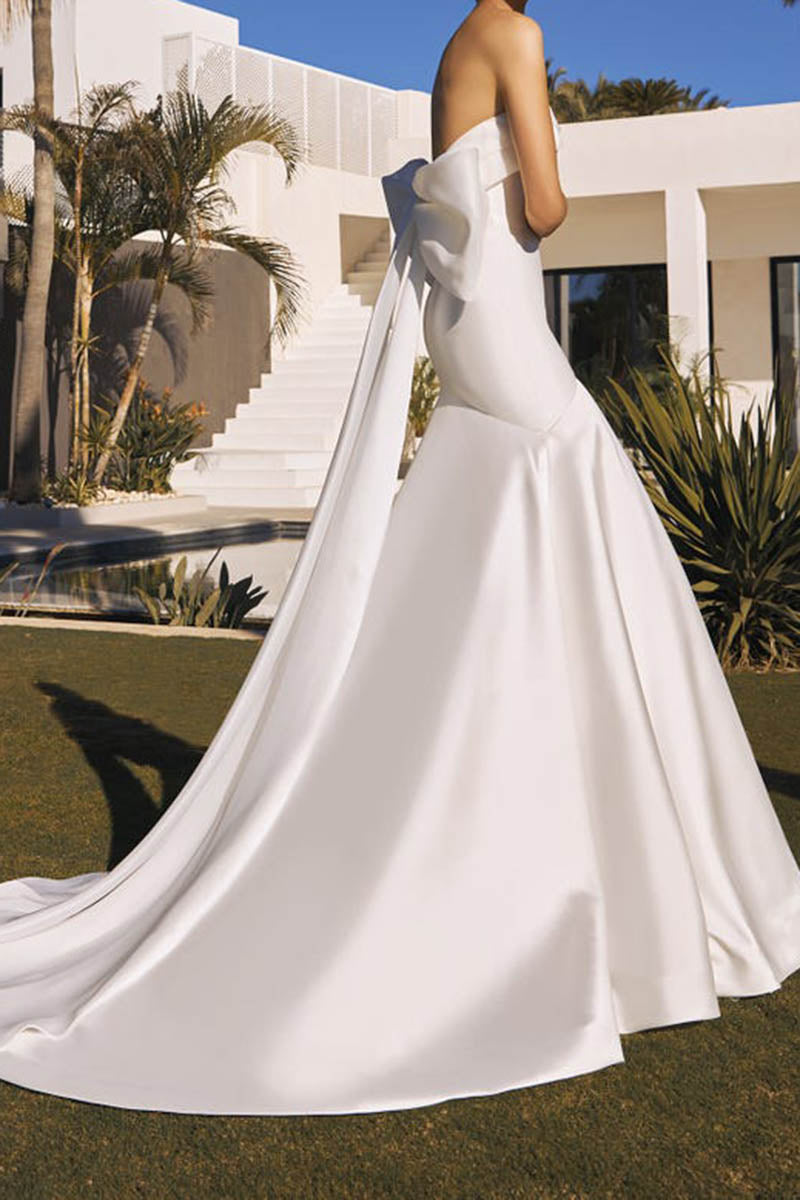 K1410 - Sweetheart Strapless Ruched Satin Mermaid Long Wedding Dress