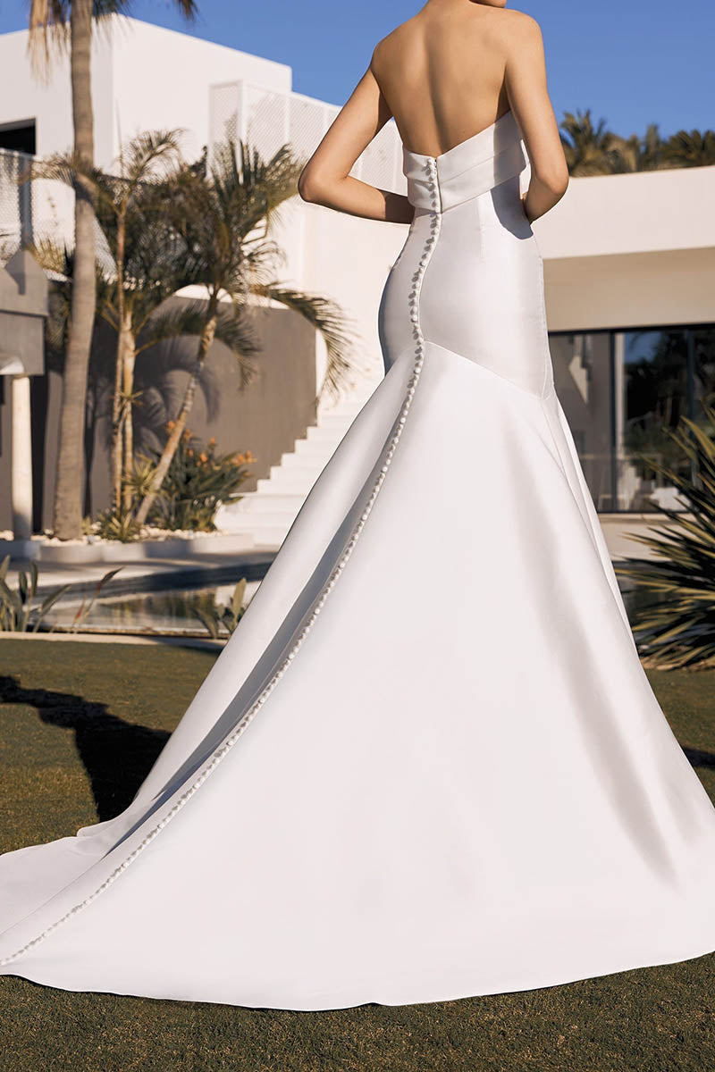 K1410 - Sweetheart Strapless Ruched Satin Mermaid Long Wedding Dress