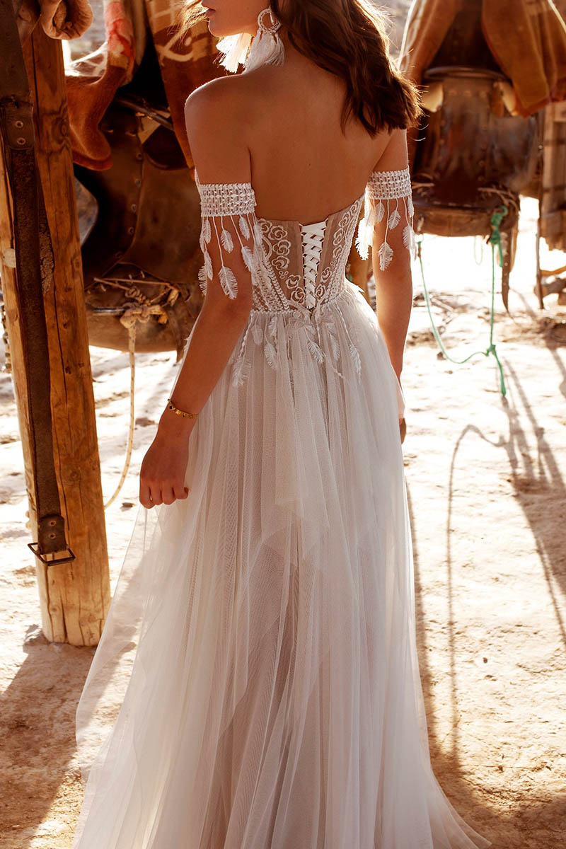 K1413 - Beach Boho Sweetheart Strapless Lace Tulle A-Line Long Wedding Dress