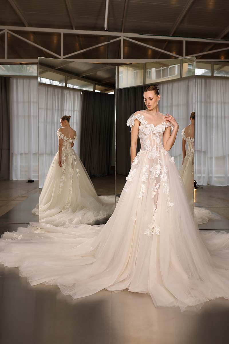 K1649 - Sweetheart Strapless Appliqued Sheer Tulle Long Ball Wedding Dress