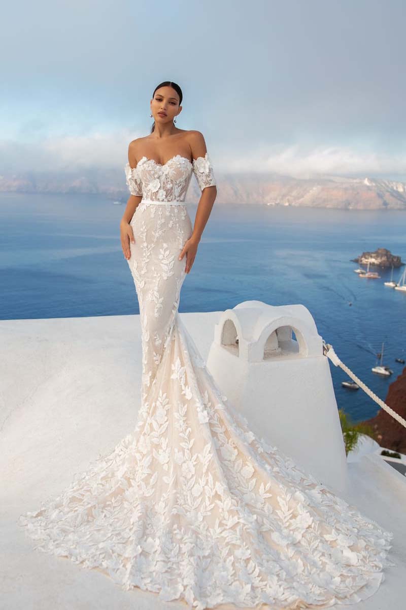 K1654 - Sweetheart Strapless Lace Appliqued Sheer Tulle Mermaid Long Wedding Dress