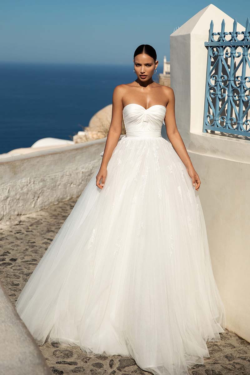 K1656 - Sweetheart Strapless Ruched Satin Long Ball Wedding Gown With Bow