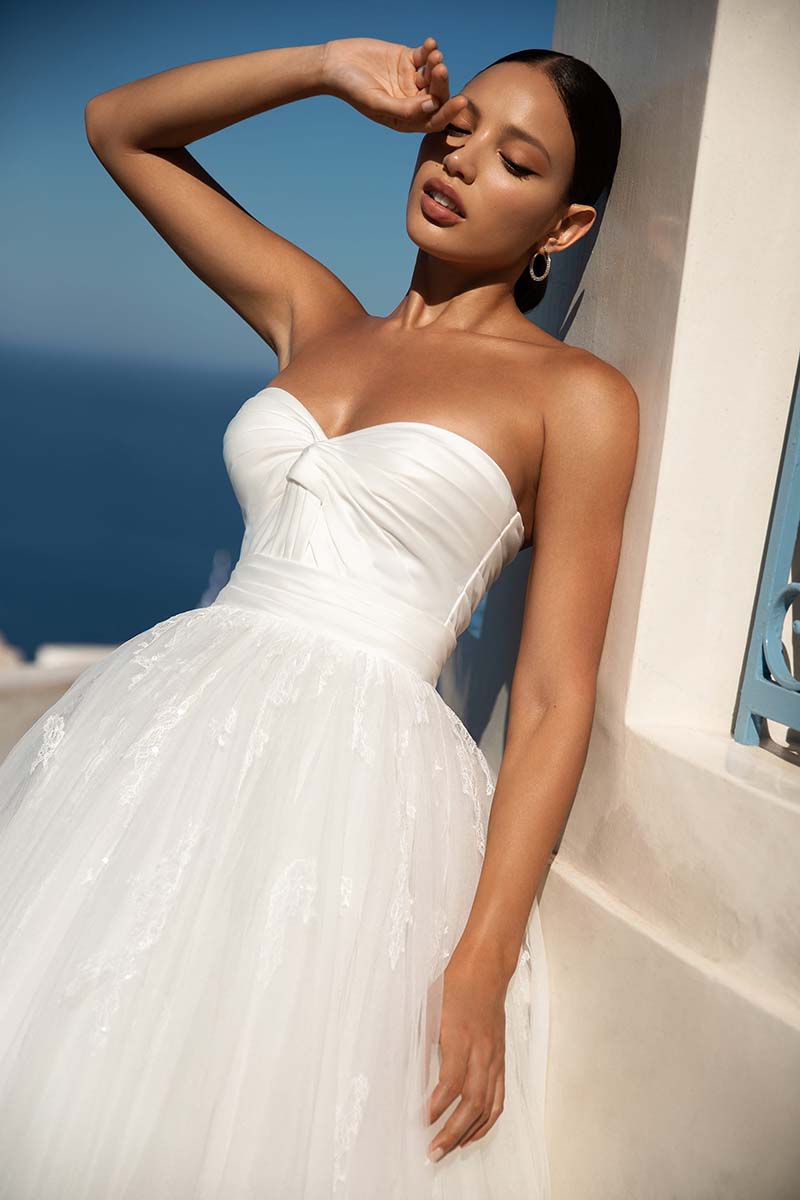 K1656 - Sweetheart Strapless Ruched Satin Long Ball Wedding Gown With Bow