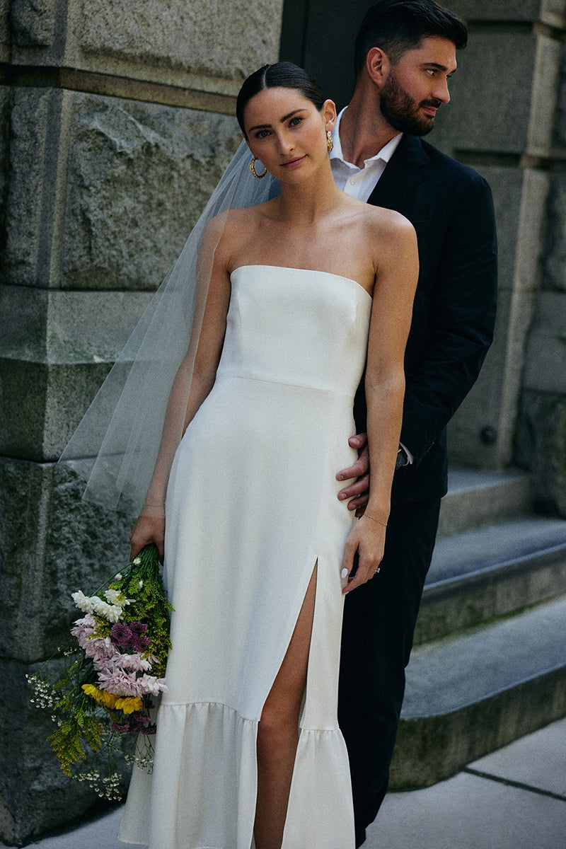 K1678 - Simple Strapless Sleeveless Satin Sheath Midi Wedding Dress With Slit