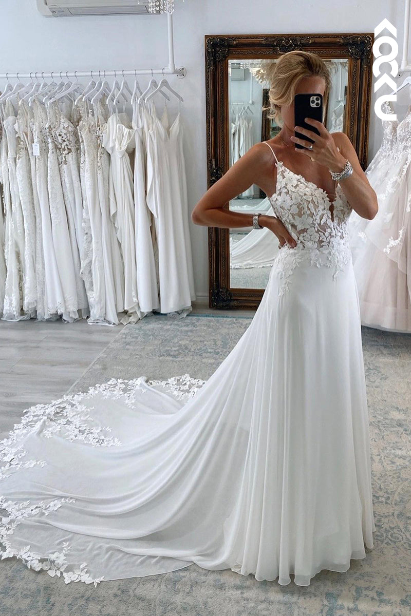 K909 - Sheath/Column V-Neck Tulle Appliques Sleeveless Beach Wedding Dress