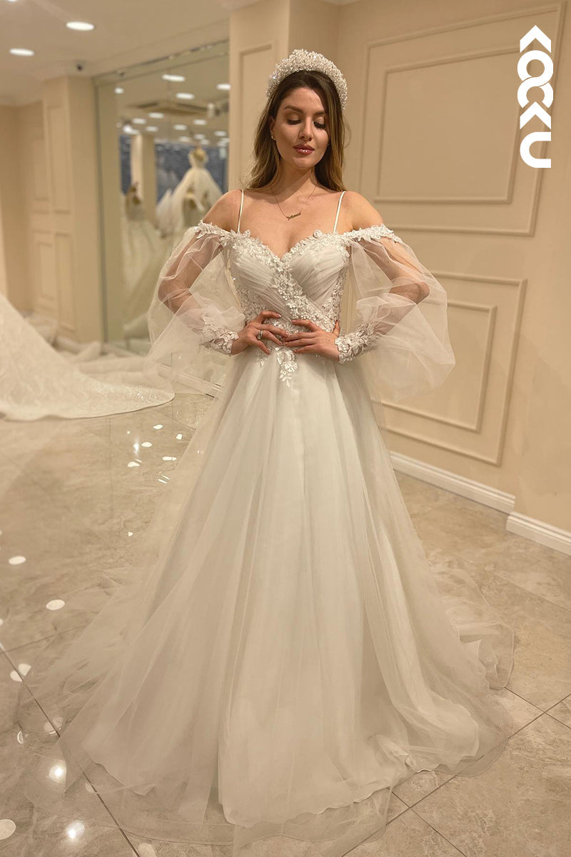 K916 - A-Line Off-Shoulder Tulle Appliques Long Sleeves Bohmian Beach Wedding Dress