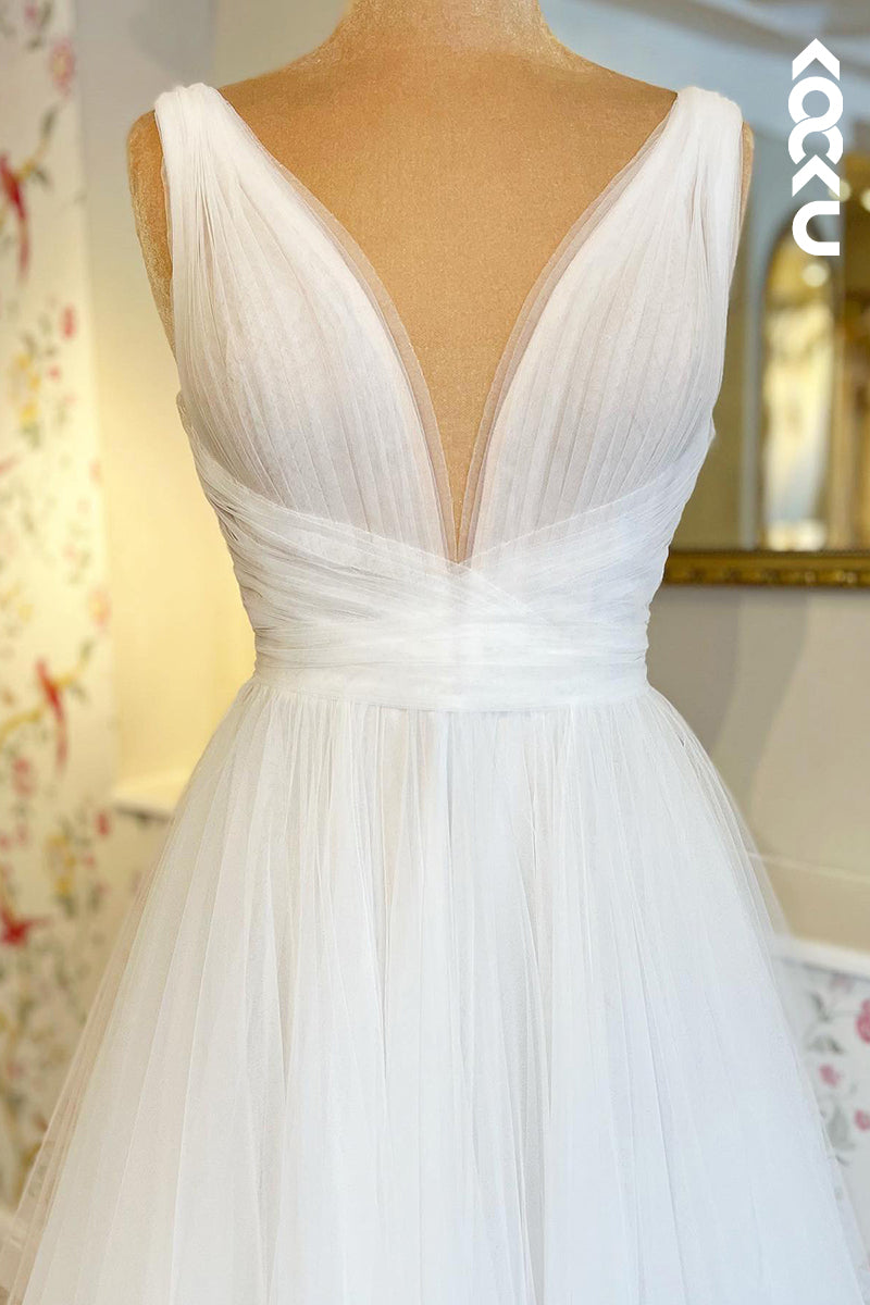 K989 - A-Line V-Neck Tulle Sleeveless Bohmian Beach Wedding Dress