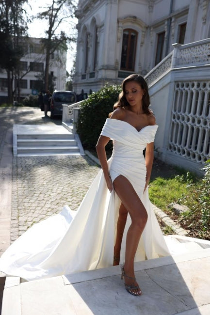 Elegant Mermaid Off The Shoulder Stain Princess Wedding Dress with Split