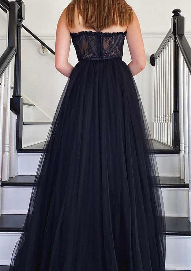 A-Line Sweetheart Strapless Tulle Prom Dress/Evening Dress With Appliqued Detail